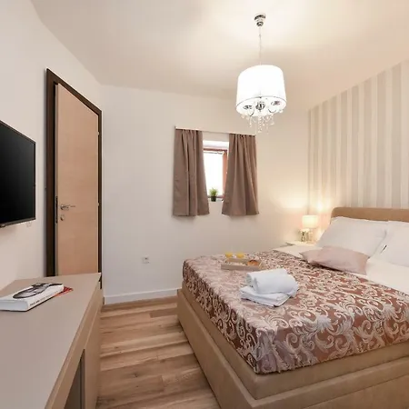 Harvey's Luxury Zadar